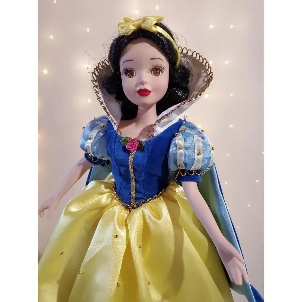 Disney Princess Snow White 14